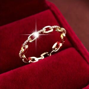 Chic Gold Band Ring Trendy Chain Design Paved Size 9